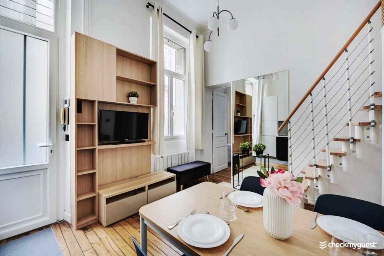 Appartement Beautiful -1br-4p- Tour Eiffel - Invalides Parijs