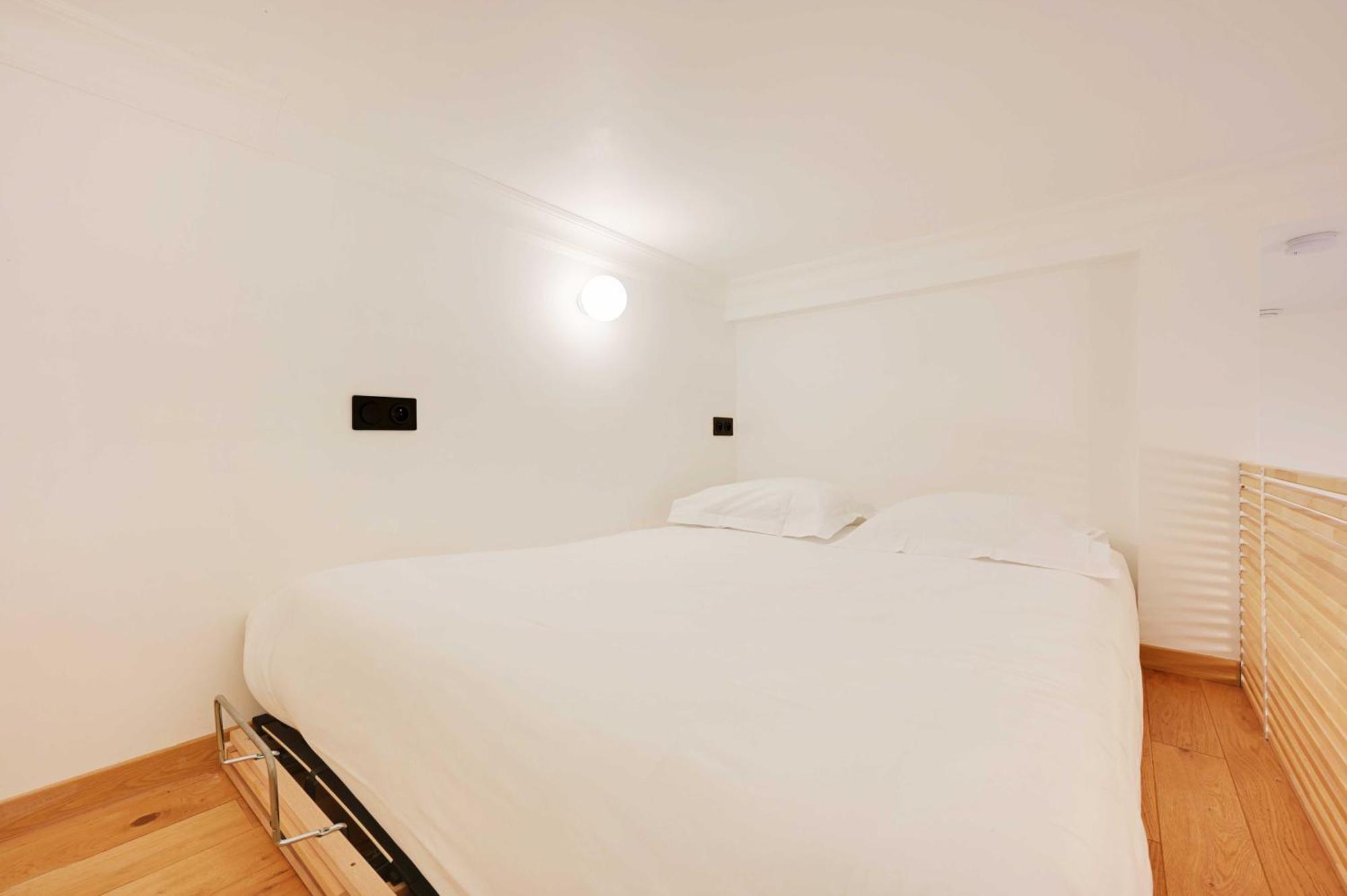 Beautiful -1br-4p- Tour Eiffel - Invalides * Parijs