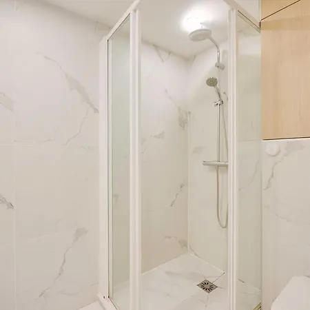 Beautiful Apt -1Br-4P- Tour Eiffel - Invalides Parijs Buitenkant foto