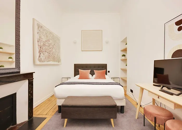 Beautiful Apt -1Br-4P- Tour Eiffel - Invalides